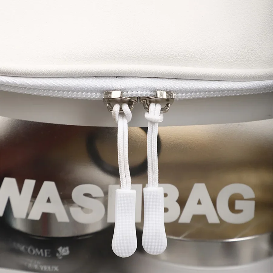 Bolsa Organizadora de Maquiagem e Higiene: Impermeável, Transparente e Perfeita para Viagem! - Imagem 3